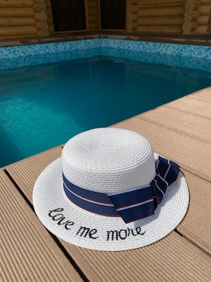 Photo of the original hat shot on a smartphone camera